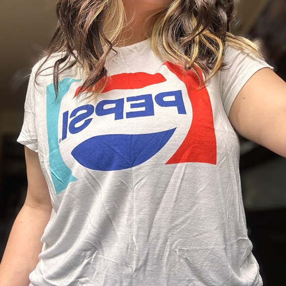 H&M Pepsi Slightly Cropped Top - Picture 3 of 5